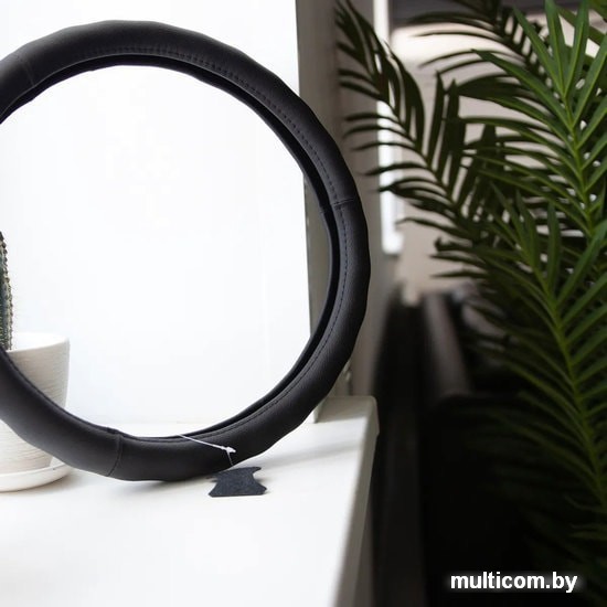 Оплетка на руль AVS GL-165M-B